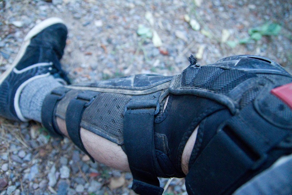 Lizard Skins Knee/Shin Combo Body Armor Blister