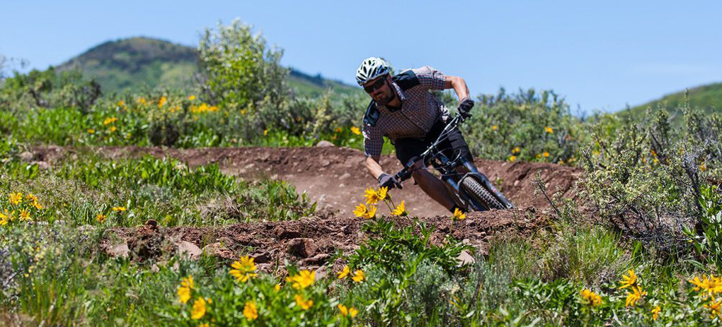 Blister Topic of the Week: Topic of the Week: Trail Bikes: Short Travel vs. Long Travel