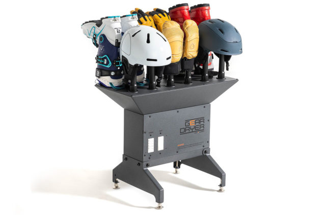 Luke Koppa reviews the GearDryer Freestanding 12 for Blister