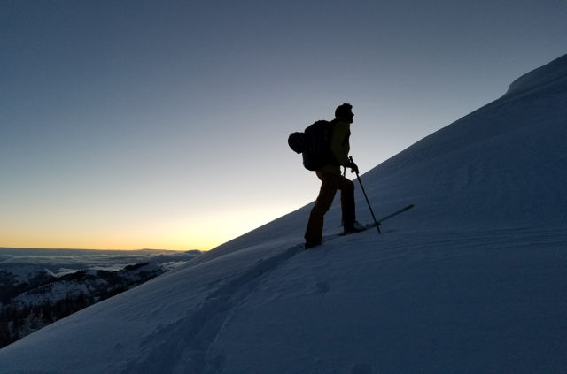 Sam Shaheen reviews the Colltex Clariden Climbing Skins for Blister