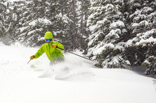 Sam Shaheen and Luke Koppa review the Patagonia Ascensionist Jacket for Blister