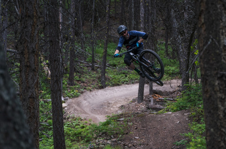 Noah Bodman and Jonathan Ellsworth discuss Guerrilla Gravity's unique single-frame concept; Mullet bikes; Downcountry Bikes; and more on Blister's Bikes & Big Ideas podcast