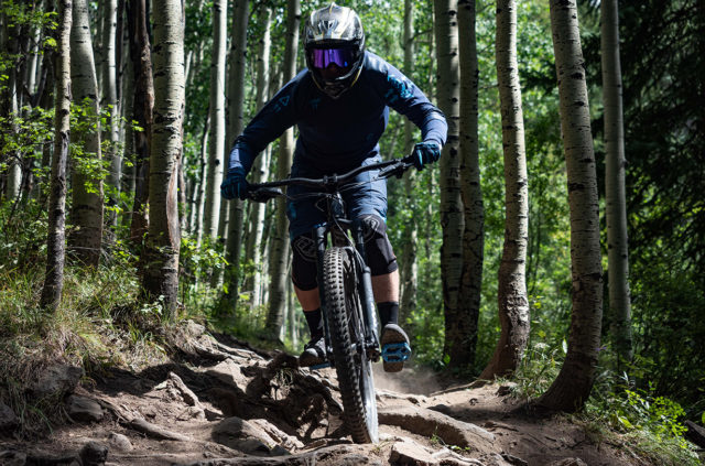 Eric Freson reviews the Specialized Enduro for Blister