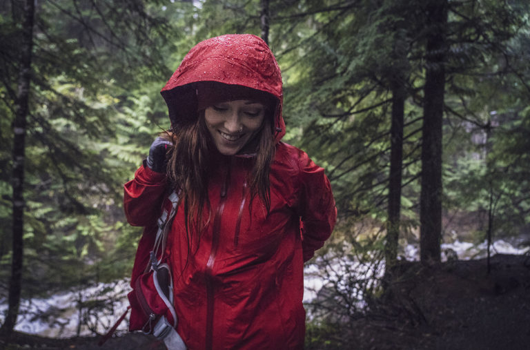 Nikwax VP of marketing, Heidi Allen, goes on Blister's GEAR:30 podcast to discuss DWR (durable water repellent coatings), the dangers of PFCs, and more