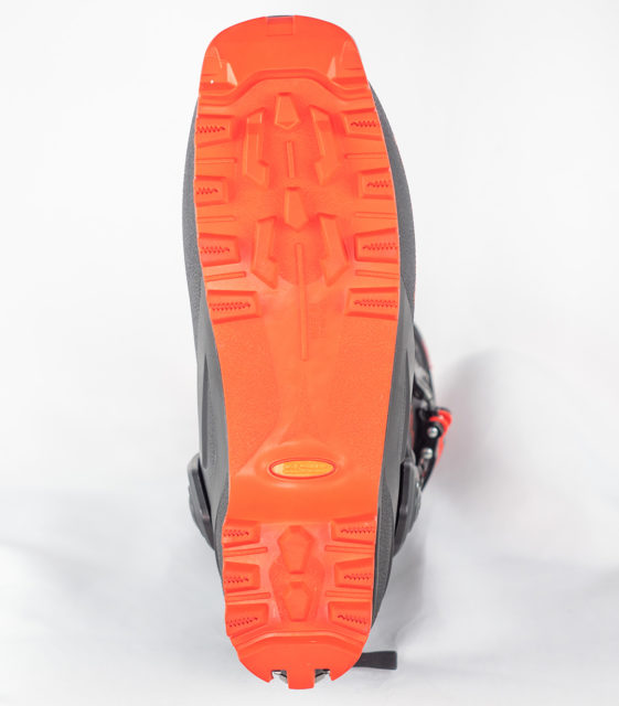 Blister reviews the 2019-2020 Atomic Backland Carbon Ski Boot