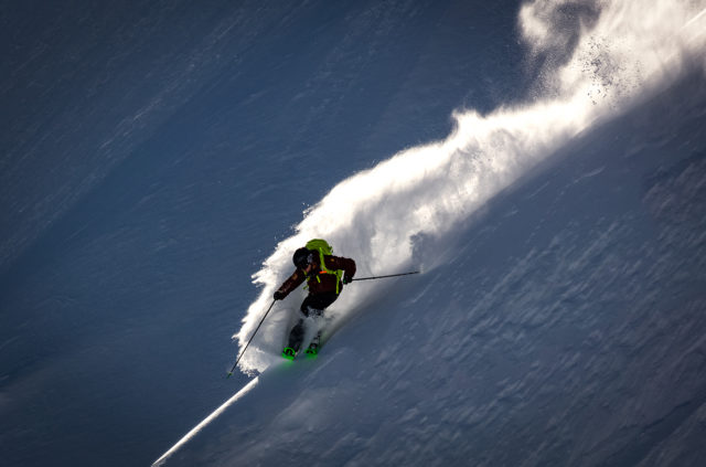 Chugach Powder Guides lead guide, Henry Munter, goes on the Blister Podcast to discuss the current state of heli skiing, how COVID-19 has impacted heli skiing, environmental impacts of heli skiing, & more