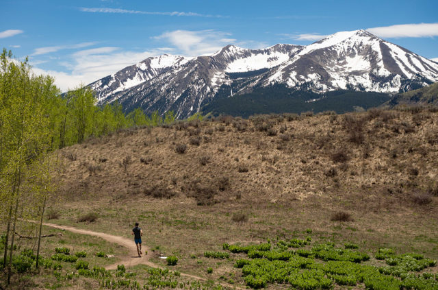 Gordon Gianniny reviews the Salomon S/Lab Sense 8 for Blister in Crested Butte, Colorado.