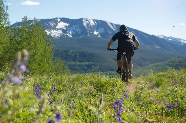 Eric Freson, Dylan Wood, & Jonathan Ellsworth review the Santa Cruz Hightower for Blister in the Gunnison-Crested Butte Valley, Colorado
