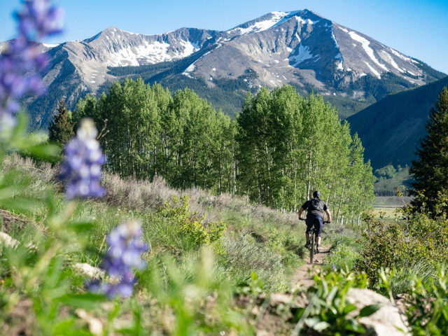 Eric Freson, Dylan Wood, & Jonathan Ellsworth review the Santa Cruz Hightower for Blister in the Gunnison-Crested Butte Valley, Colorado