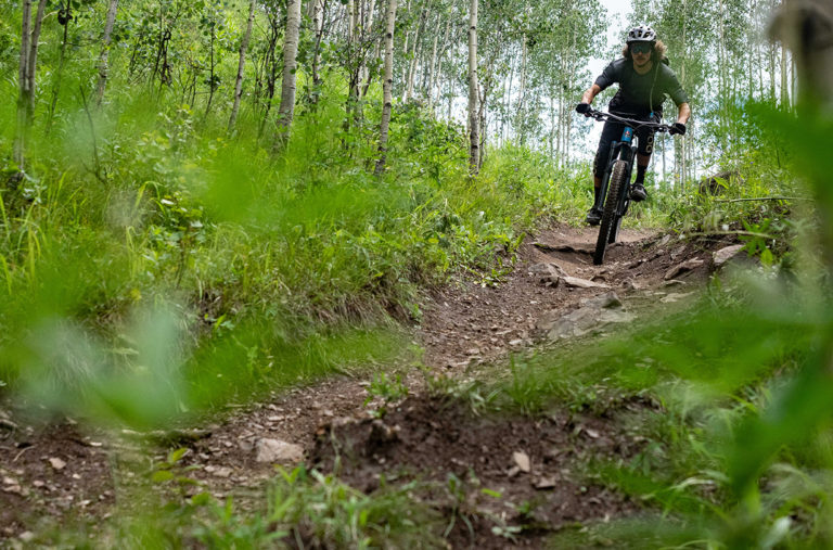 Dylan Wood, David Golay, Luke Koppa, & Jonathan Ellsworth discuss on Blister's GEAR:30 podcast the Rocky Mountain Instinct BC, Guerrilla Gravity Gnarvana, Manitou Mezzer fork vs RockShox Zeb fork, the 2020-2021 Blister Winter Buyer's Guide, & More