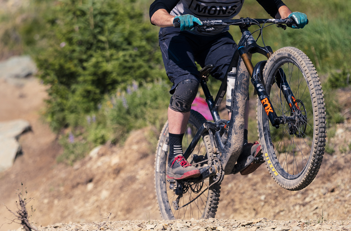 Noah Bodman reviews the Hunt All-Mountain Carbon H_Impact Wheelset for Blister