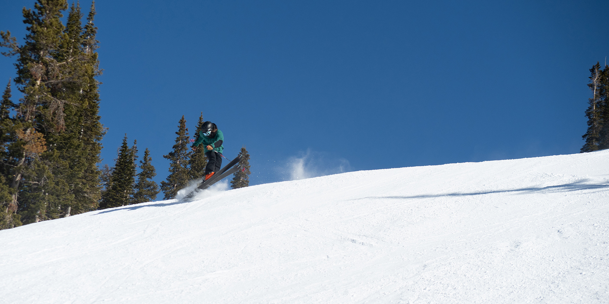 Luke Koppa reviews the Season Aero Ski for Blister