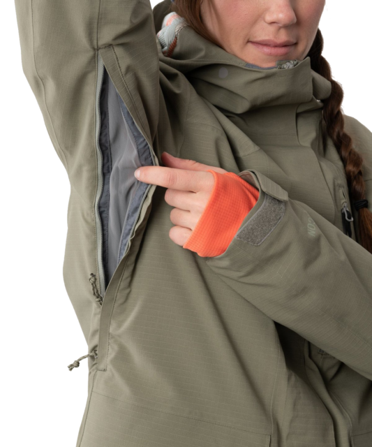 Strafe Castle Jacket Underarm Vents