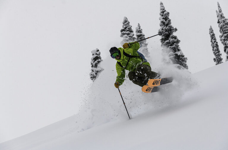 Eric Hjorleifson goes on Blister's GEAR:30 podcast to discuss the new Dynafit Radical Pro boot, the 4FRNT Hoji Hole, and more