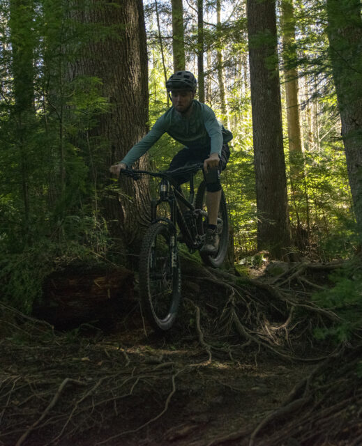 David Golay and Zack Henderson review the Marin Alpine Trail for Blister