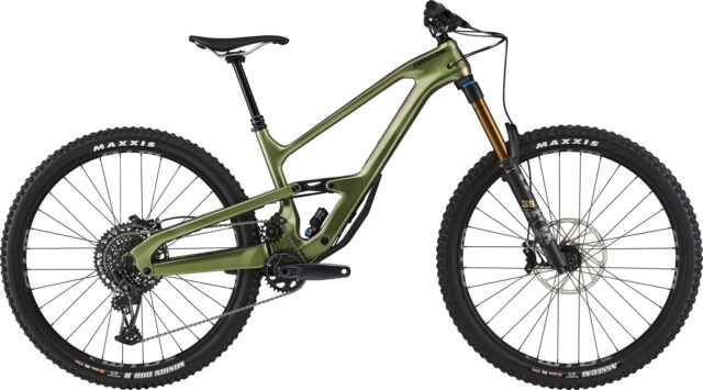 David Golay Reviews the Cannondale Jekyll for Blister