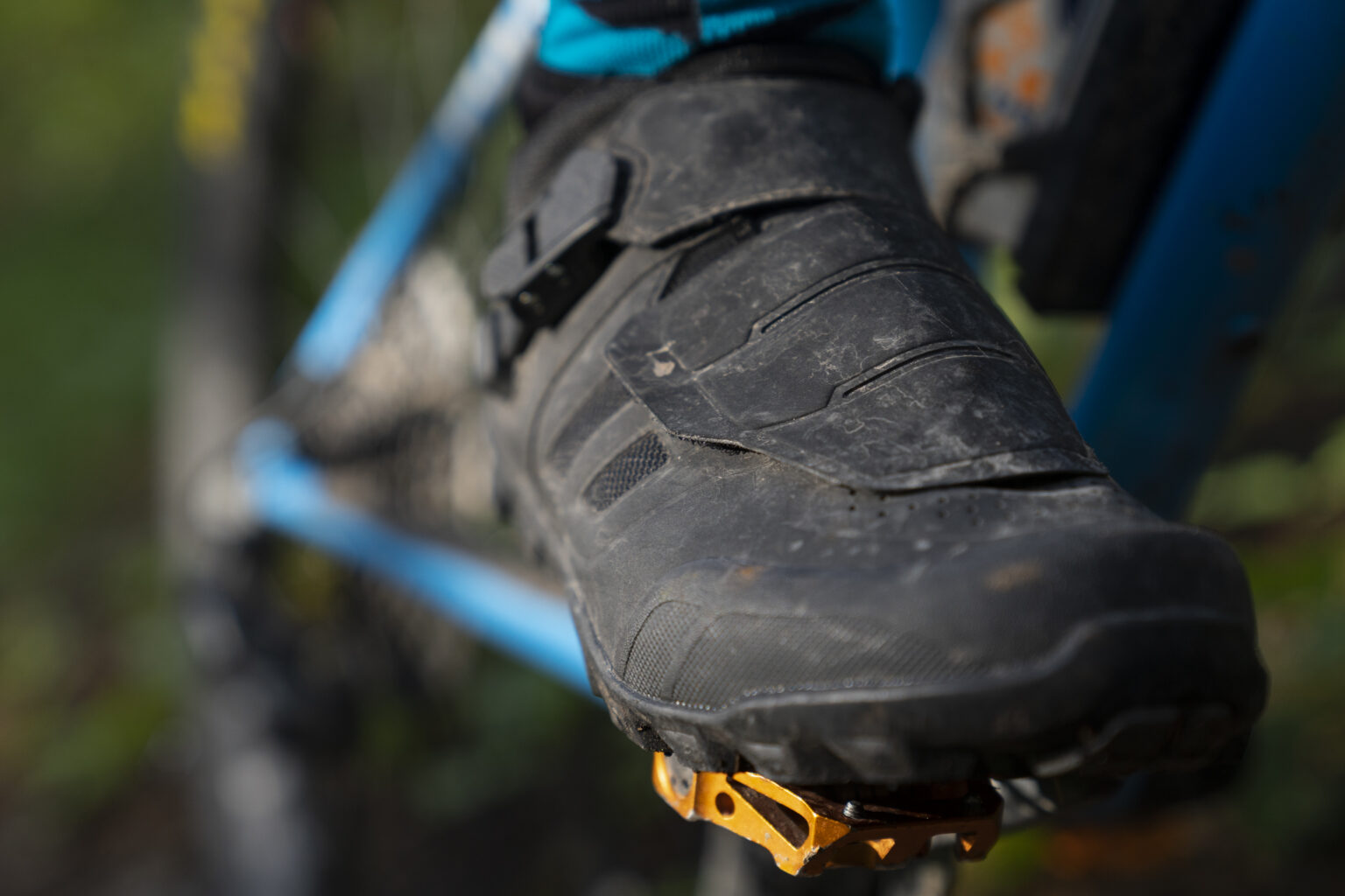 Shimano ME7 Clipless Shoes | Blister