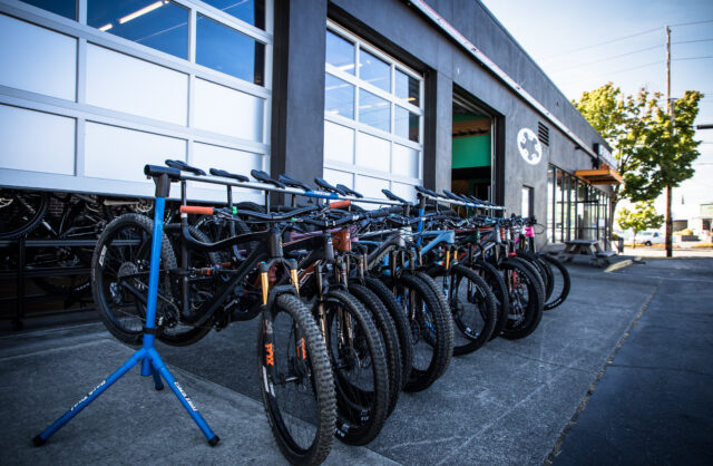 Fanatik deals bike shop