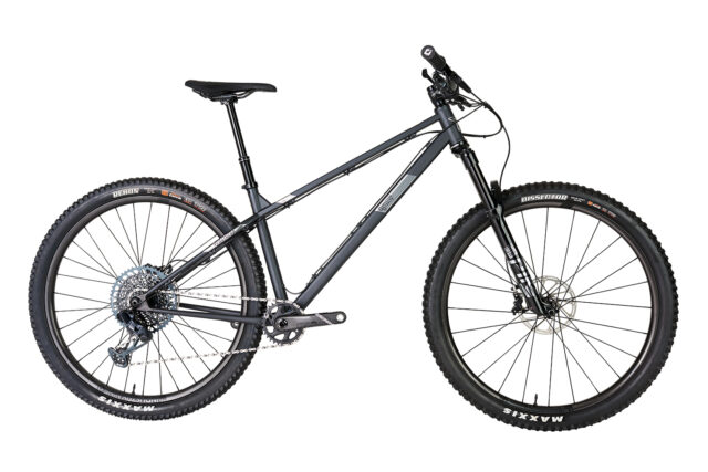 Gravity xct hot sale bike