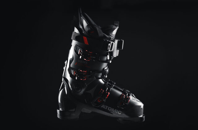 Atomic ski boots on sale 22