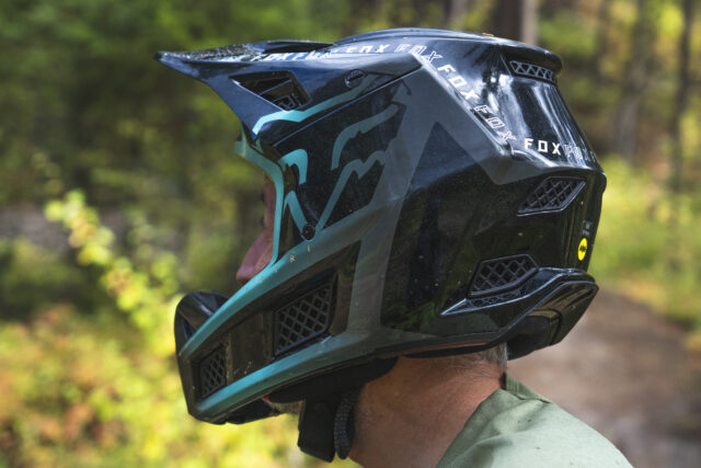 Fox helmet sale rampage pro carbon