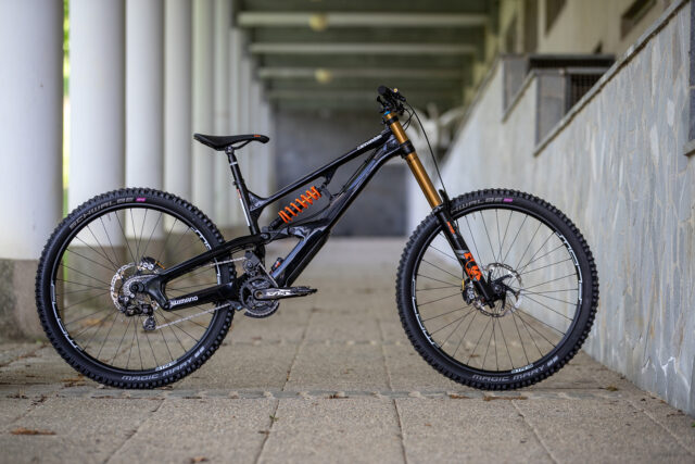 Downhill bike cannondale new arrivals