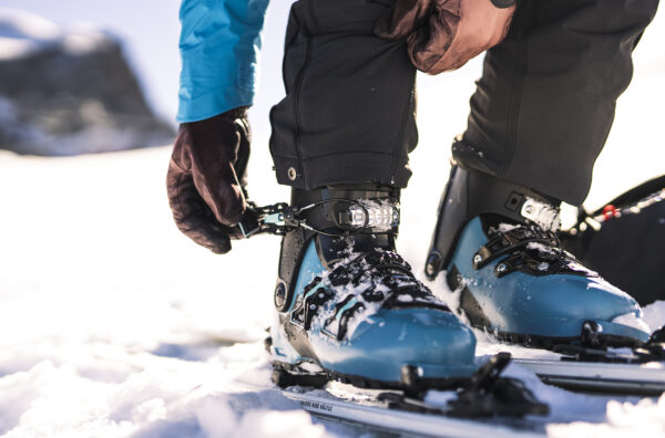 SCARPA launches new 4-Quattro series of ski boots; BLISTER discusses
