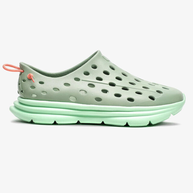 Crocs best sale active shoes