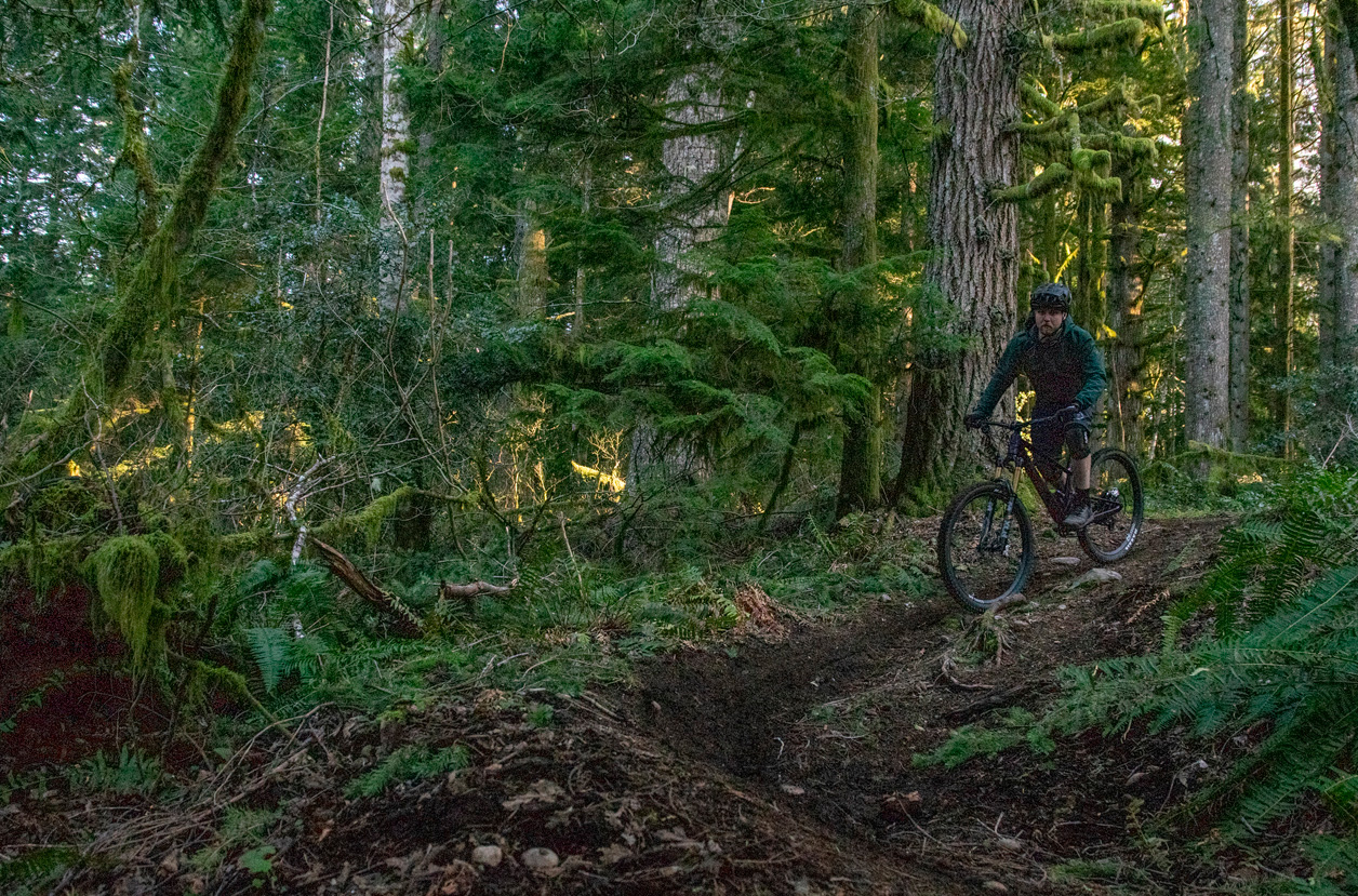 David Golay reviews the SCOR 4060 LT mountain bike for Blister