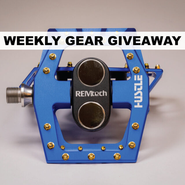 Win Magnetic Pedals from Hustle, BLISTER