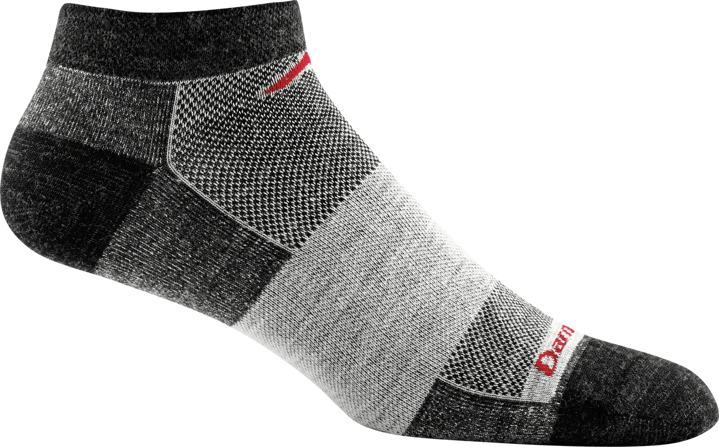 Running Socks Roundup — 2022, BLISTER
