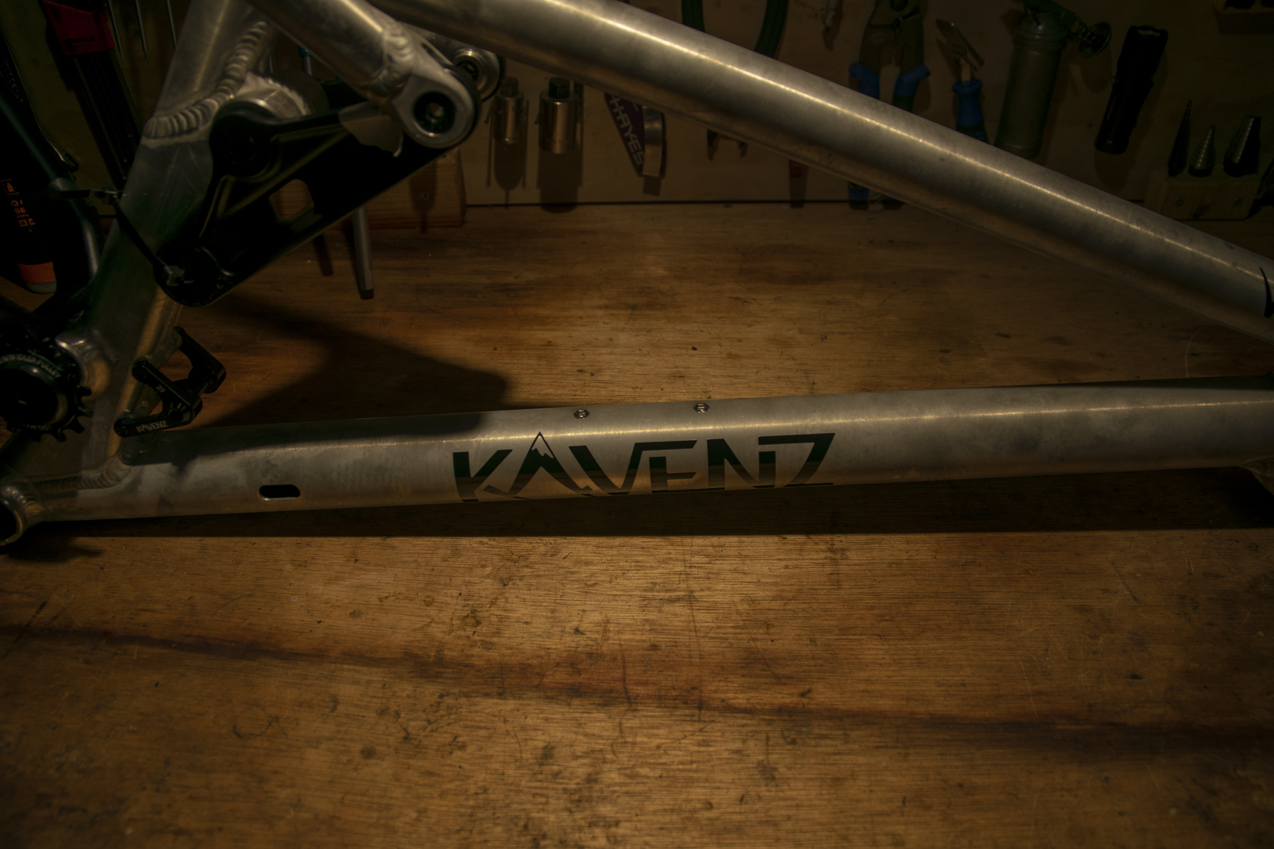 David Golay reviews the Kavenz VHP 16 for Blister