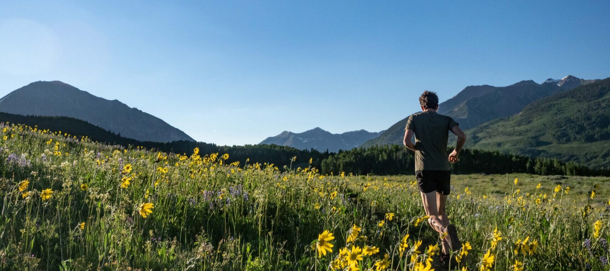 Trail Running 101: Trail Running Etiquette, BLISTER