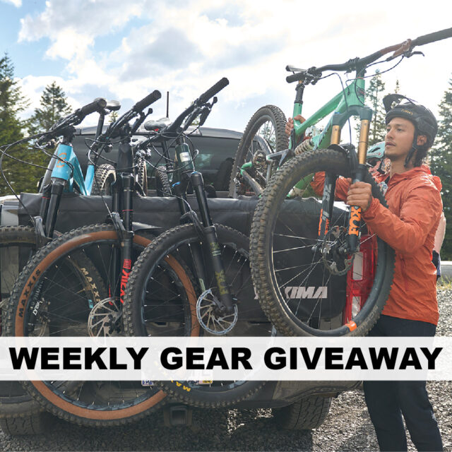 Win Yakima Bike Pads, BLISTER