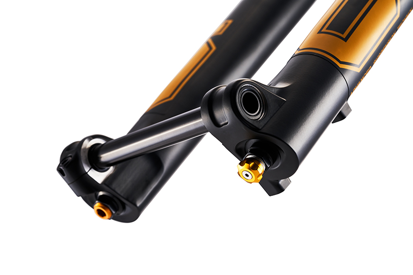 David Golay reviews the Ohlins RXF 34 m.2 for Blister