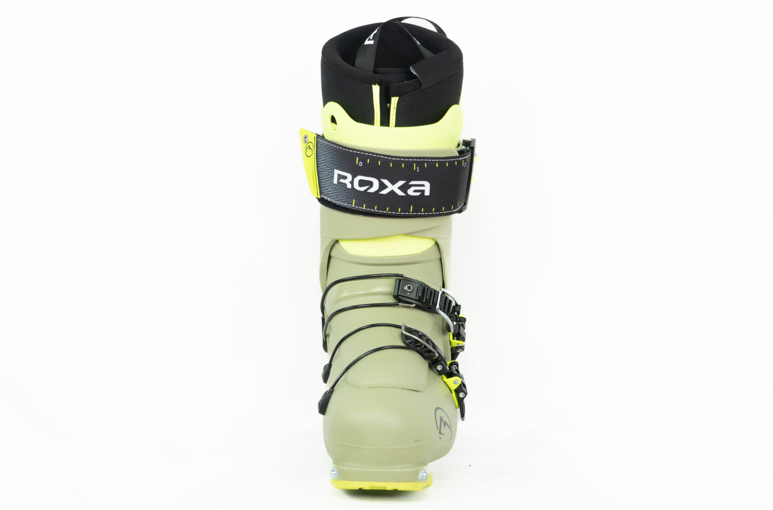 Luke Koppa reviews the Roxa R3 130 TI I.R. for BLISTER.