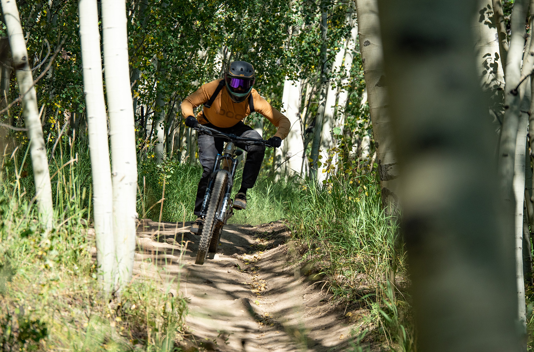 Eric Freson and Dylan Wood review the Intense Tracer 279 for Blister