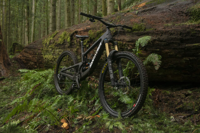 New Santa Cruz Nomad CC X01 AXS RSV 2023 first ride review - Is