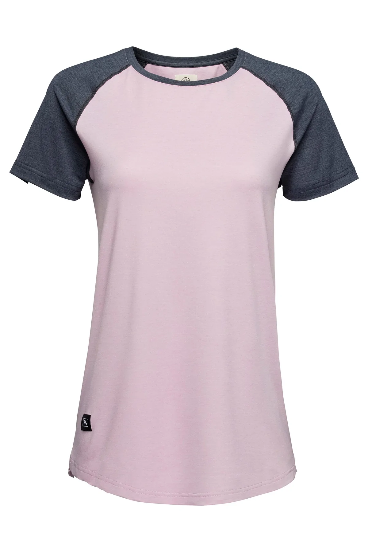 Kara Williard reviews the Flylow Jessi Shirt for BLISTER