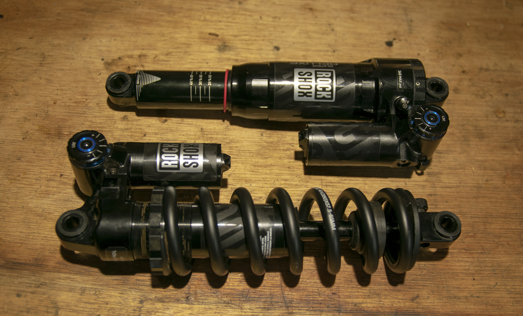 Rockshox super on sale deluxe review