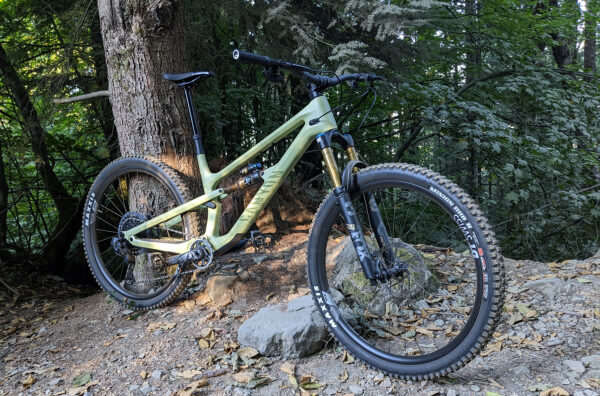 David Golay reviews the Canyon Spectral 125 for Blister
