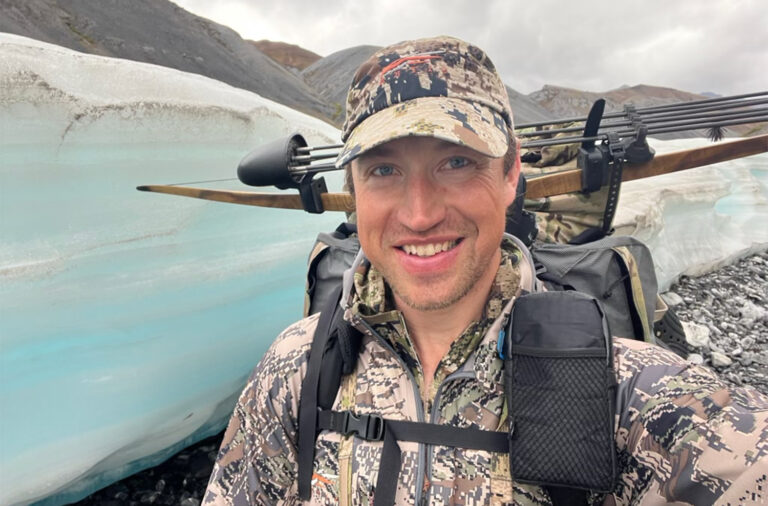 For our inaugural episode of Amateur Hour on CRAFTED, Jonathan talks to Blister reviewer (and medical doctor and lead heli guide), Paul Forward, about the art, ethics, and craftsmanship of traditional bows; when and how Paul became fascinated by them; and why we ought to appreciate their rich history and ethos, too.