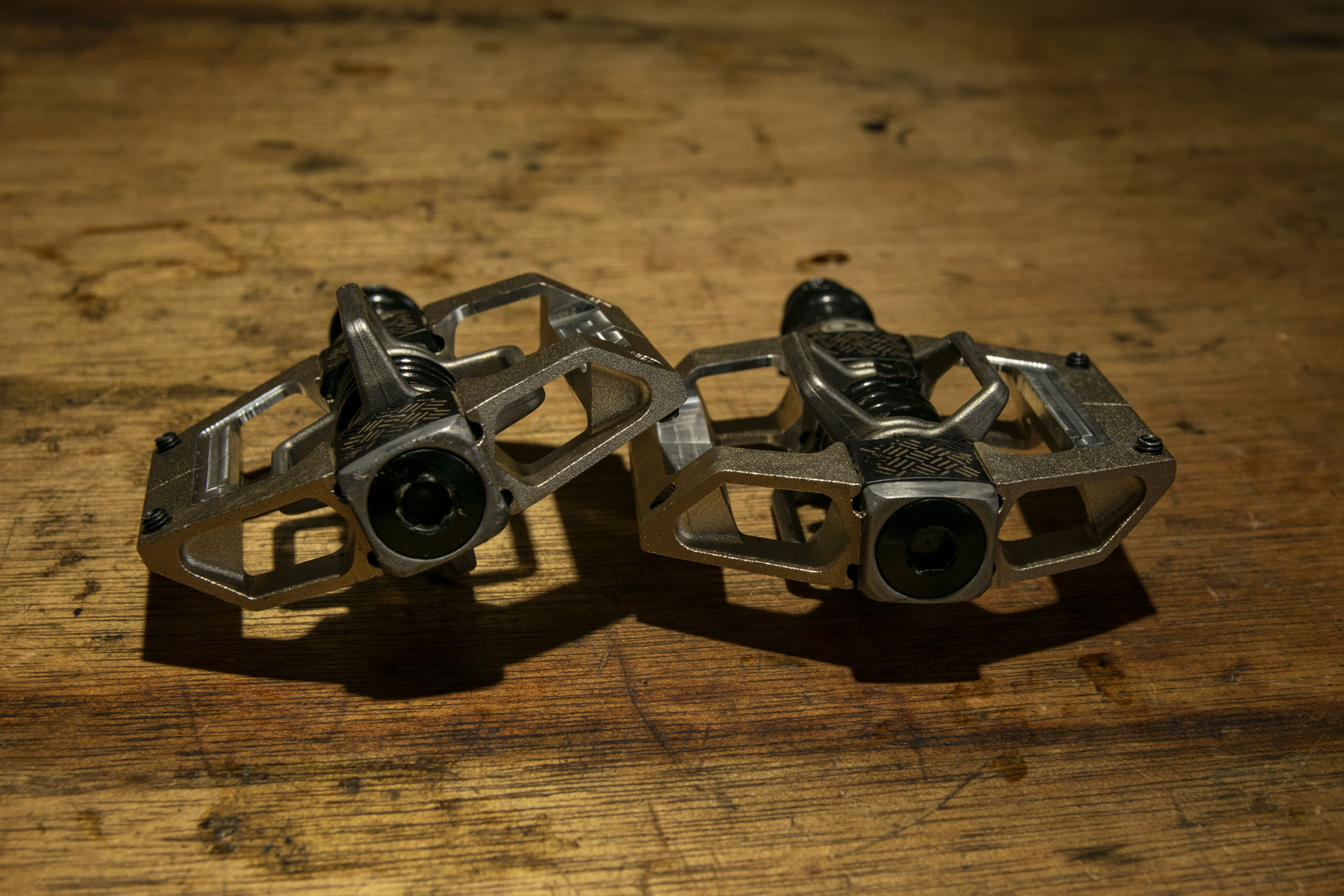 Crank Brothers Mallet Trail Pedals, BLISTER