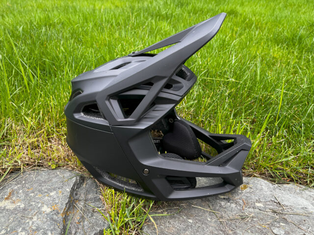 Helmet fox 2024 proframe