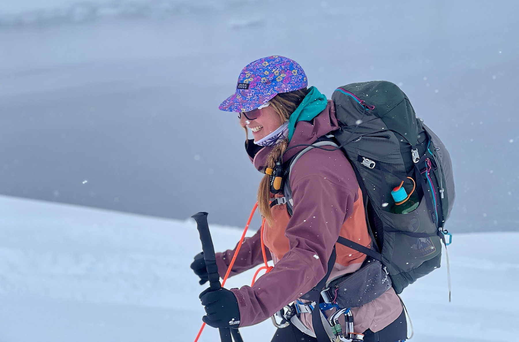 Kara Williard reviews the Skida Brim Hat for BLISTER.