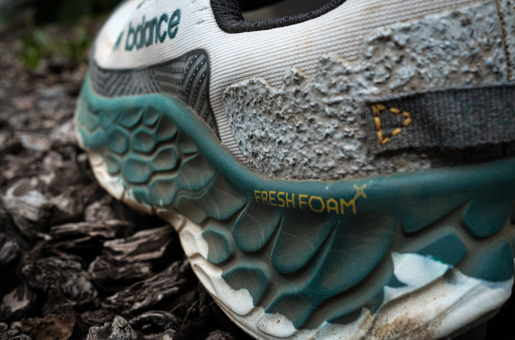 New Balance Fresh Foam X More Trail v3 | Blister