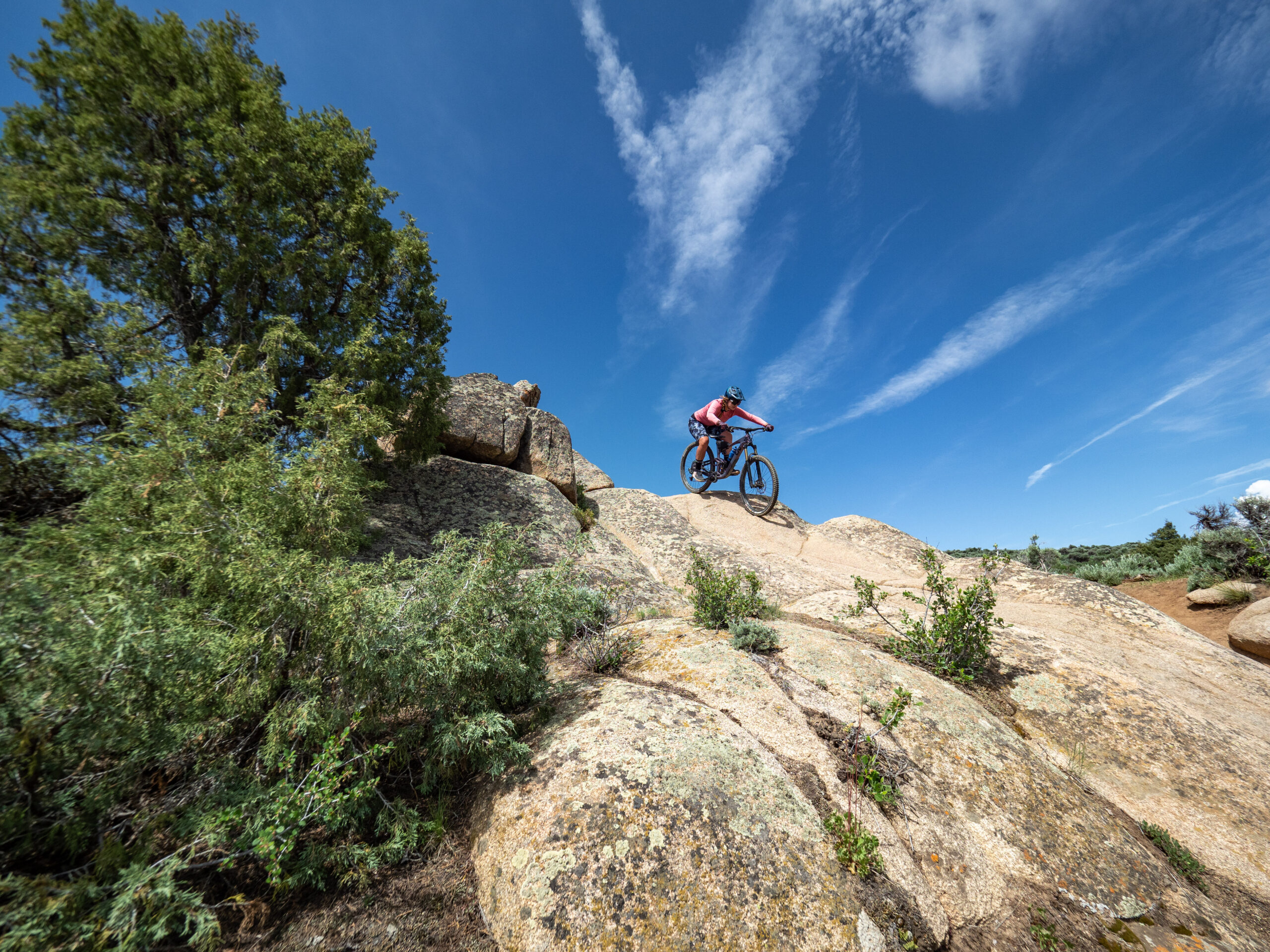 Kara Williard reviews the Five Ten Freerider Pro Canvas Mountain Bike Shoes for BLISTER.