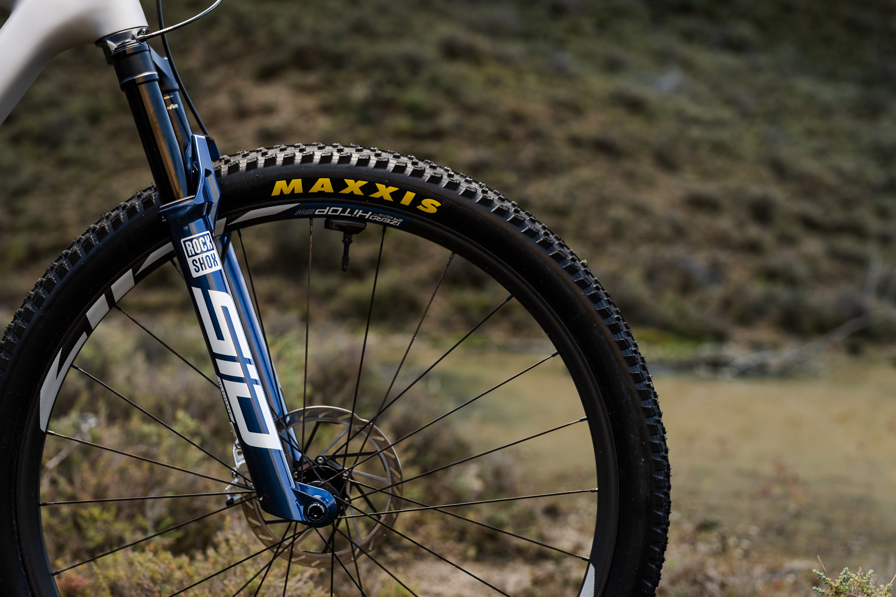 David Golay reviews the 2024 RockShox SID Family for Blister