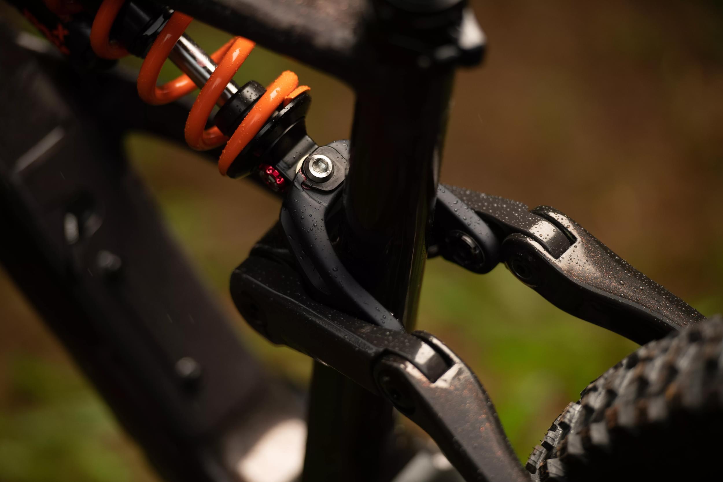 David Golay reviews the Orbea Occam SL and Occam LT for Blister