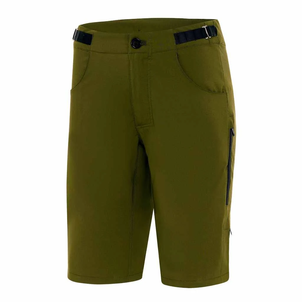 Kara Williard reviews the Cognative MTB Guide Trail MTB Shorts for BLISTER.